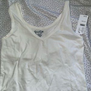 BRAND NEW BRANDY MELVILE WHITE TANK TOP